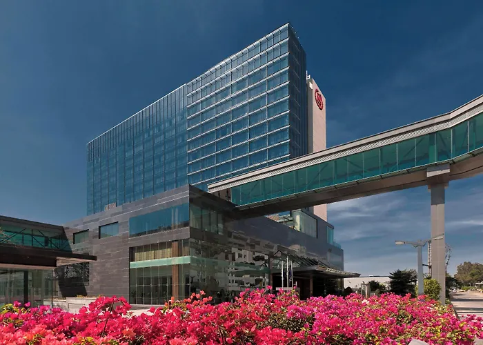 Sheraton Grand Bangalore Hotel At Brigade Gateway